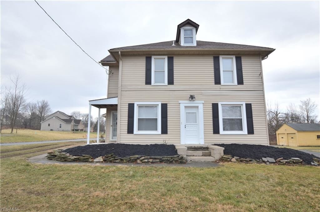 Primary Photo - 2831 Center Rd