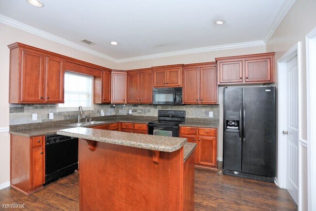 Building Photo - 5 br, 3 bath House - 53 Balearic Trail Nor...