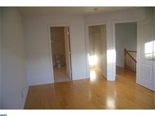 Building Photo - 36 Palmetto Way