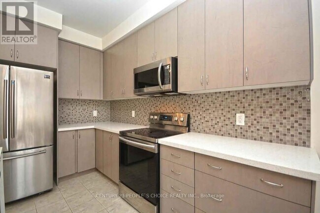 Photo du bâtiment - 66 Holbrook Ct