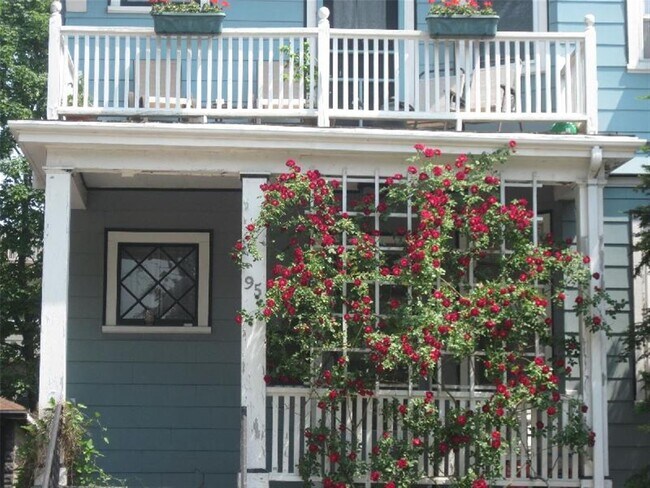 Foto del edificio - 95 Bartlett St