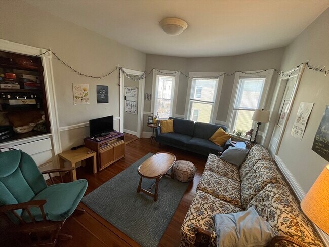 Foto del edificio - 83 Beacon St
