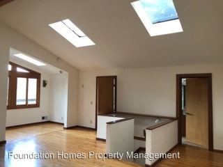 Building Photo - 3 br, 2 bath House - 35 Berry Trl