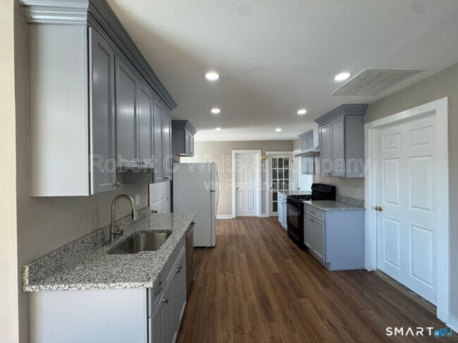 Foto del edificio - 96 Fulton St