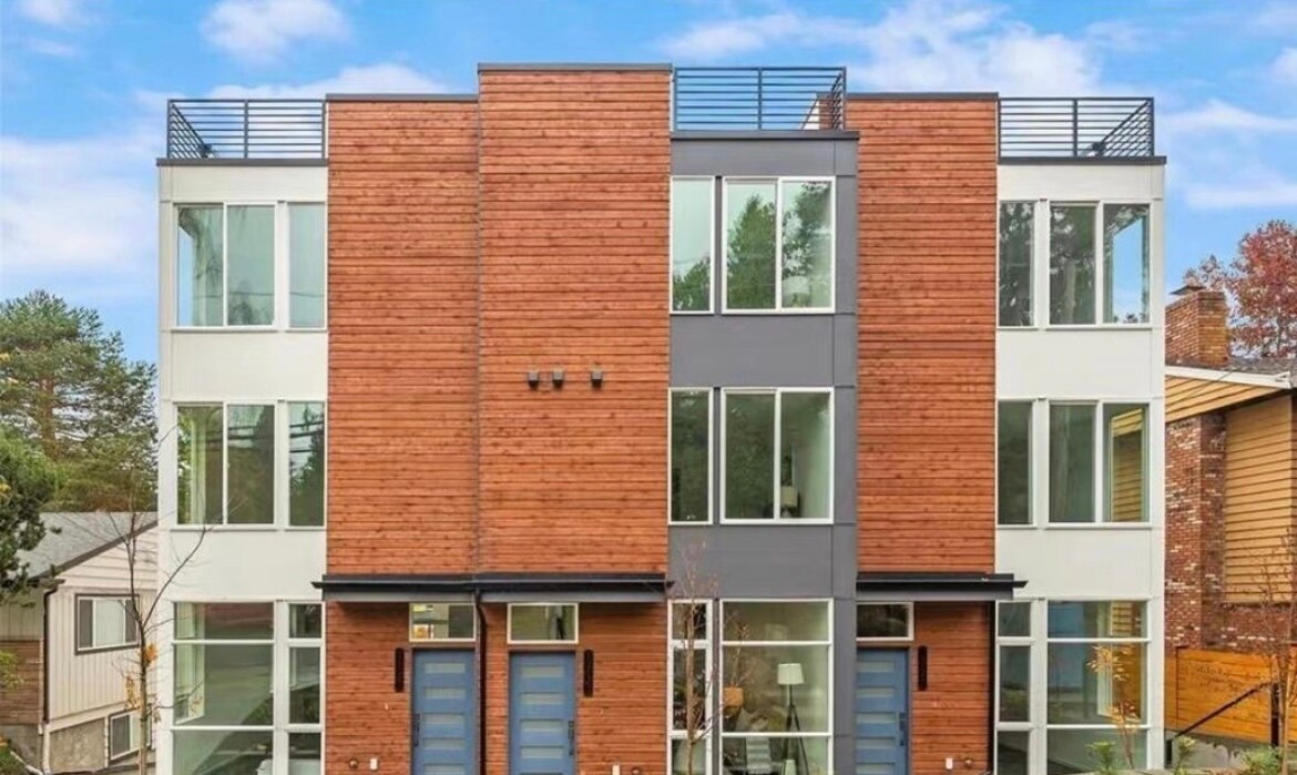 Foto principal - 13735 35th Ave NE
