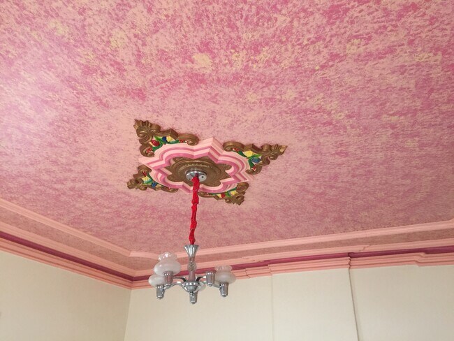Foto del edificio - Victorian 3 bedrooms house 2 full baths