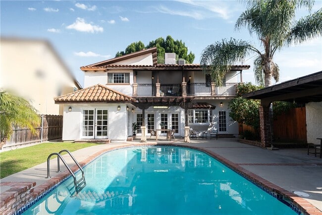 Foto del edificio - 4115 Laurelgrove Ave