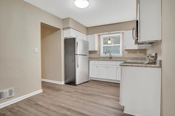 Building Photo - 2328 Starline Dr