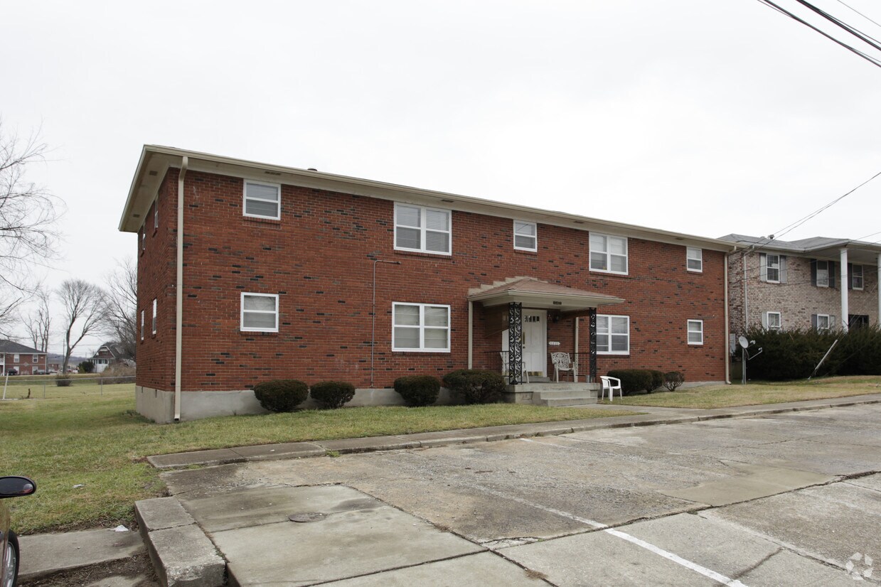 Foto del edificio - 10401 Torrington Rd