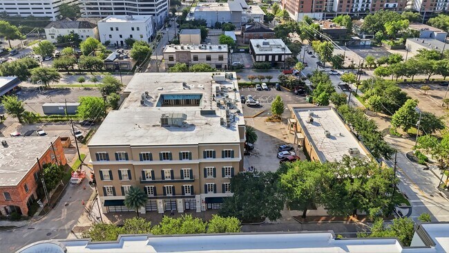 Foto del edificio - 3401 Louisiana St