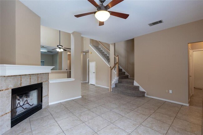 Building Photo - Charming Pflugerville Home