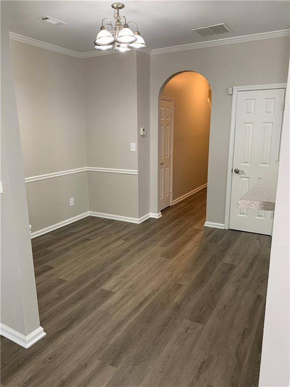 Building Photo - 4836 Sierra Way
