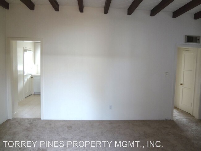 Building Photo - 334 Rosemont St