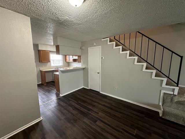 Building Photo - 2188 Aspen Dr