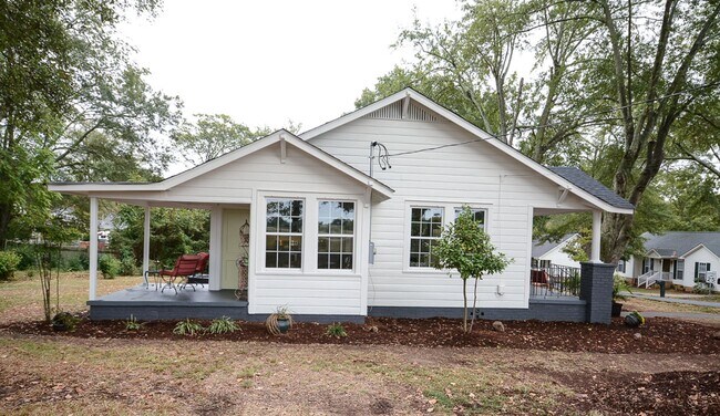 Foto del edificio - Cute House Convenient to Downtown Greenville