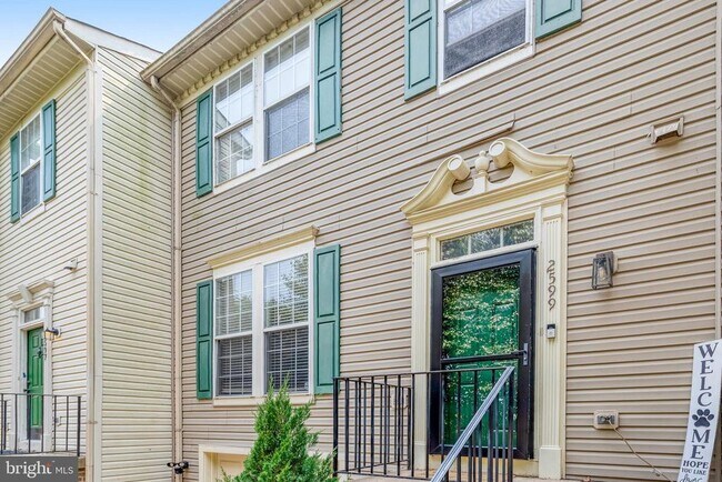 Foto del edificio - 2599 Grayton Ln