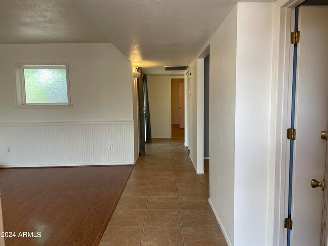 Foto del edificio - 8473 E Pierce St