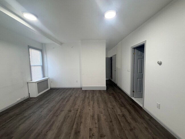 Foto del edificio - 28 E 32nd St