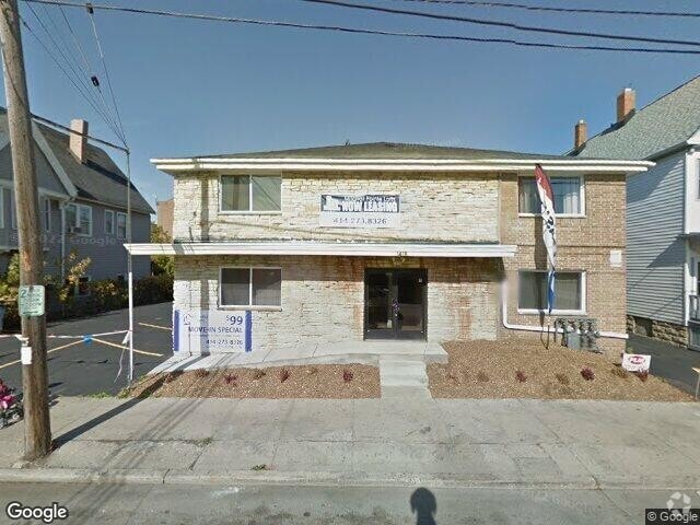 Building Photo - 1418 W Mitchell St