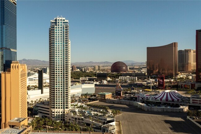 Foto del edificio - 2700 S Las Vegas Blvd
