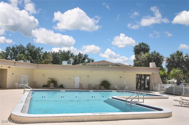 Foto del edificio - 2079 Barkeley Ln