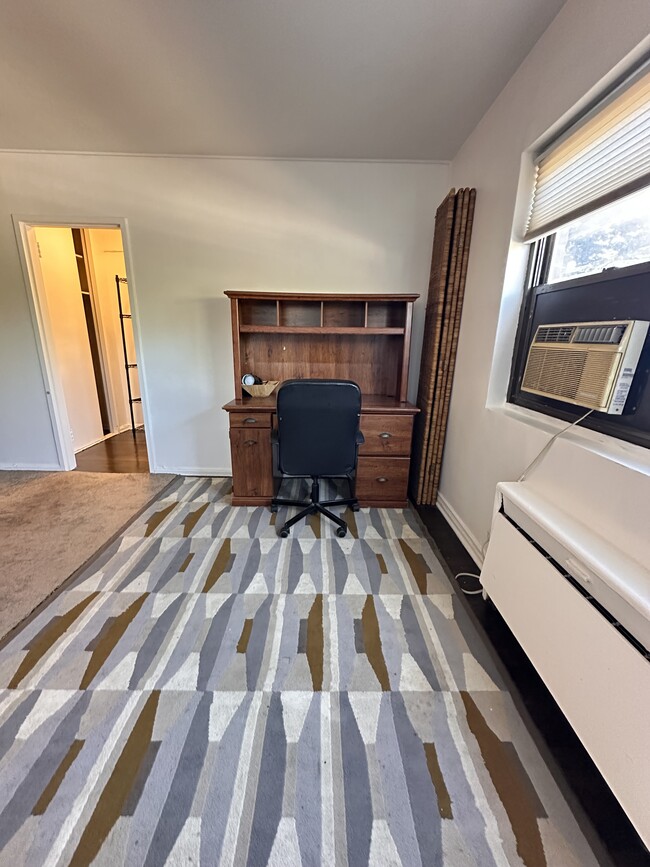 Foto del edificio - 411 Park Pl