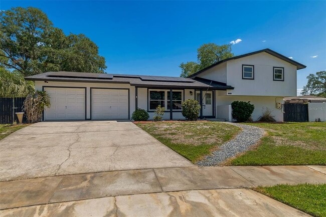 Building Photo - 7111 Gateway Ct