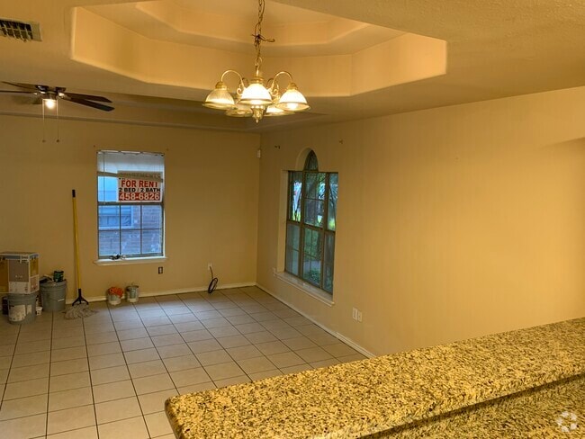 Building Photo - 3706 Joby St