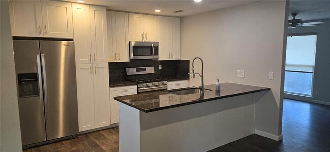 Building Photo - 4604 Pastel Pl