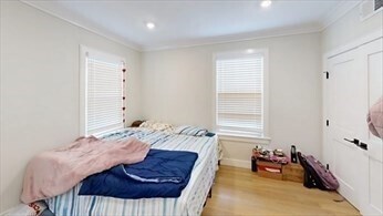 Building Photo - 2A Rossmore Rd