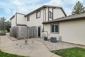Building Photo - 403 Coventry Pl