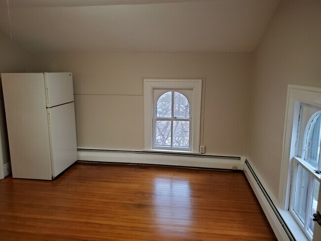 Kitchen - 6368 W Quaker St