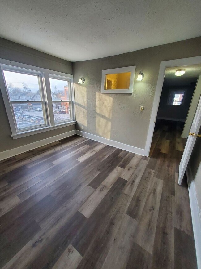 Foto del edificio - 800 E Chambers St