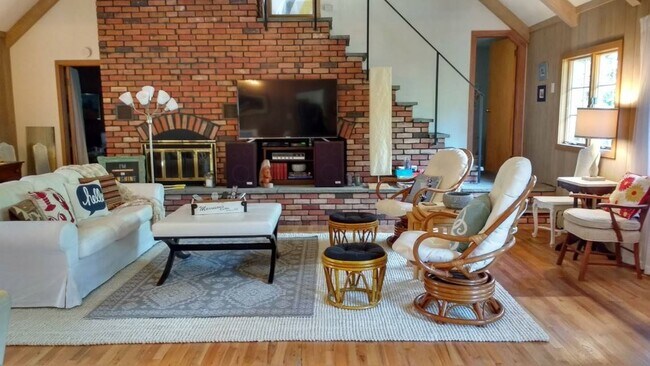 Foto del edificio - 32 Surf Dr