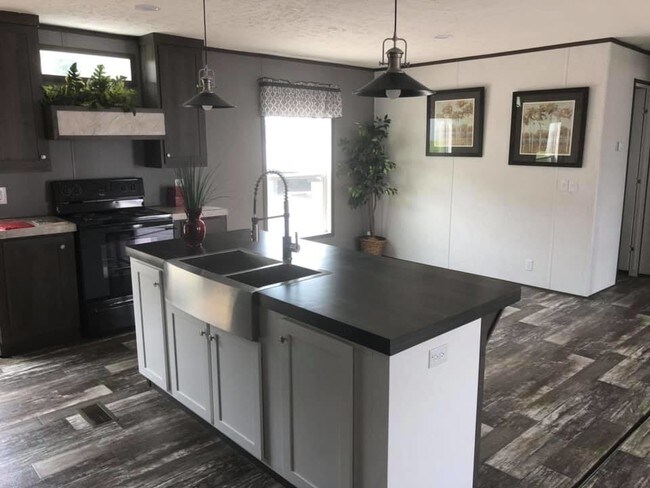Foto del edificio - 174 Briar Patch Cir