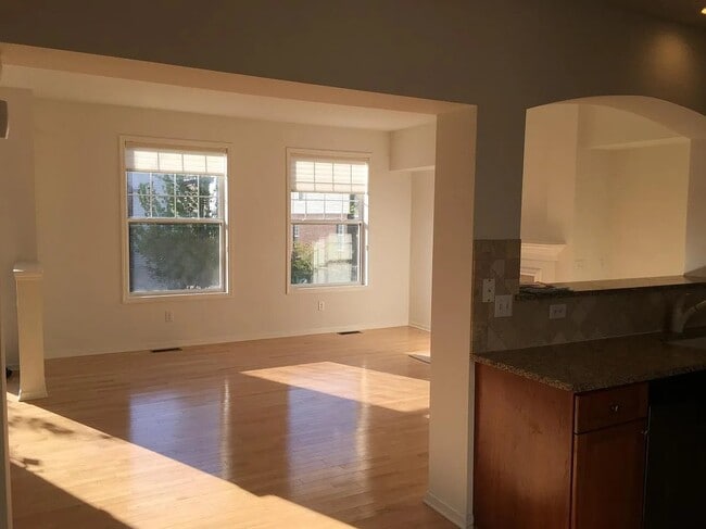 Building Photo - 8279 Labont Way