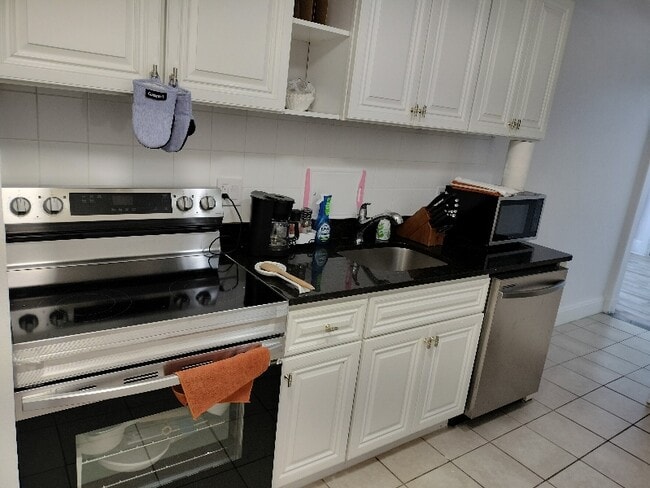 Photo - 56 Park Vale Ave Apartment