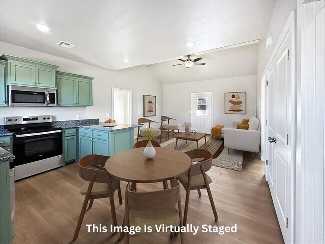 Foto del edificio - Modern 2-Bed, 2-Bath Home in Blackwell - Move-In Ready