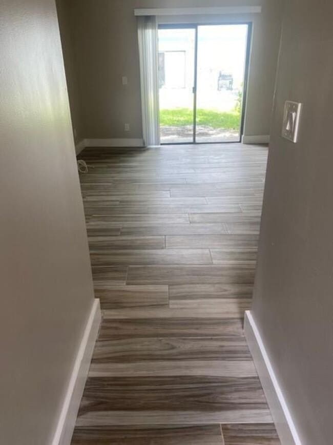 Foto del edificio - 11627 NW 35th Ct