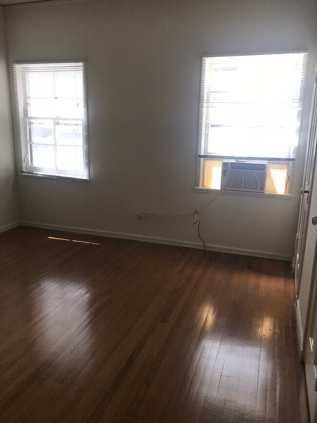Foto del edificio - 925 Gayley Ave