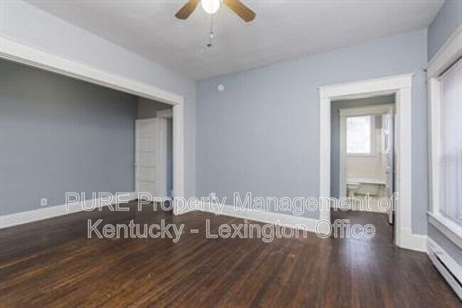 Foto del edificio - 262 Kalmia Ave