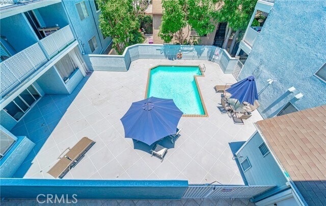 Foto del edificio - 955 E 3rd St
