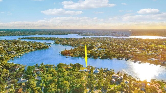 Building Photo - 19655 N Riverside Dr