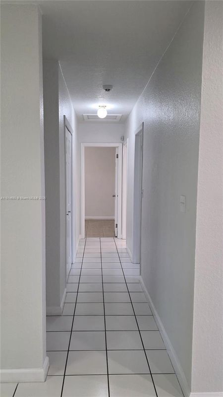 Foto del edificio - 7141 Hope St