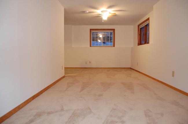 Building Photo - 71XX E Valley Ridge Dr