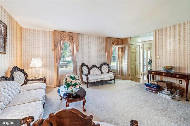 Foto del edificio - 10902 Valley Brook Dr