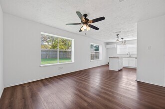 Building Photo - 11718 Inga Ln