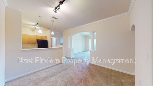 Building Photo - 8290 Gate Pkwy W
