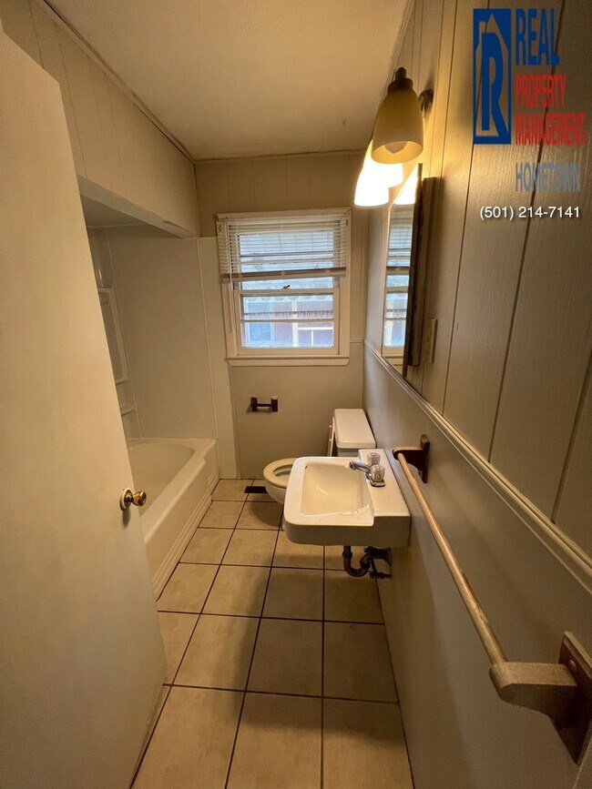 Foto del edificio - 4116 Moss St