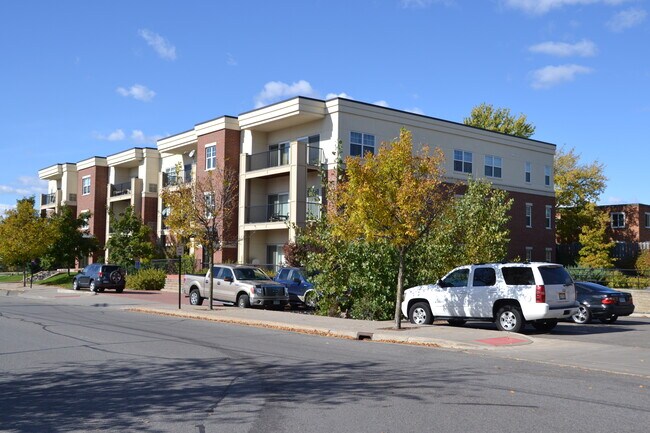 Building Photo - 1505 5th St N